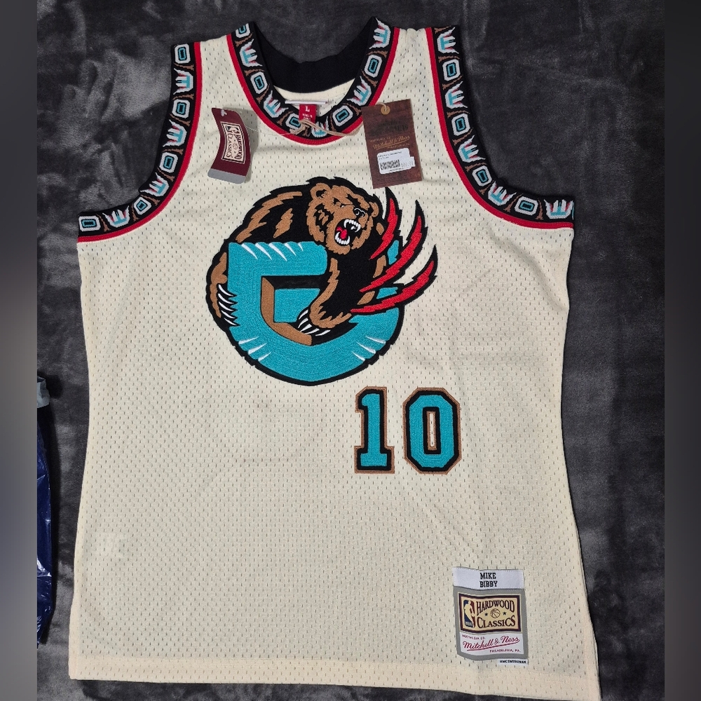 Mitchell & Ness Vancouver GRIZZLIES BIBBY Basketball Jersey And Hat